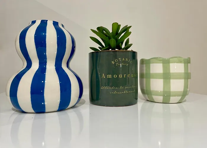 A Saint-palais Avec Parking. Apartment