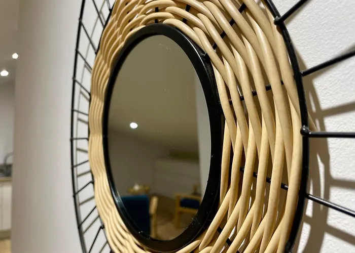 A Saint-palais Avec Parking.